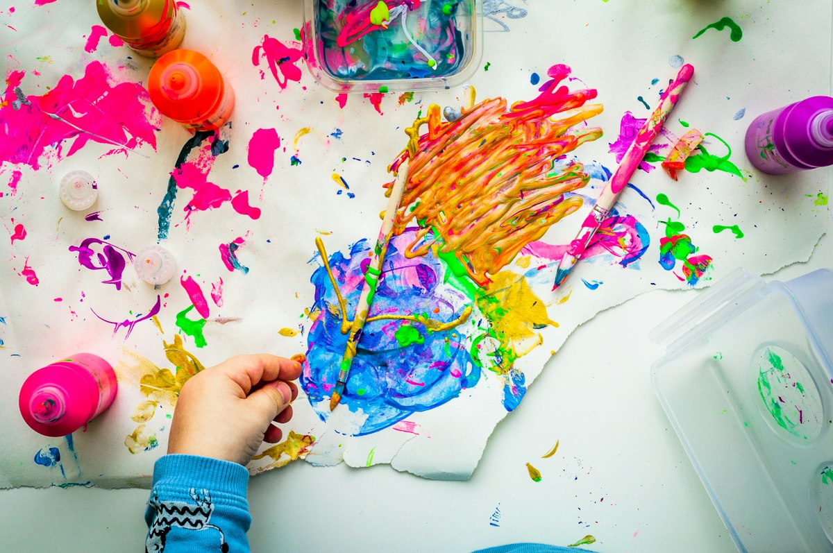 Turma de arte e cultura em atividade — foto ilustrativa